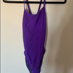 one piece swim suit